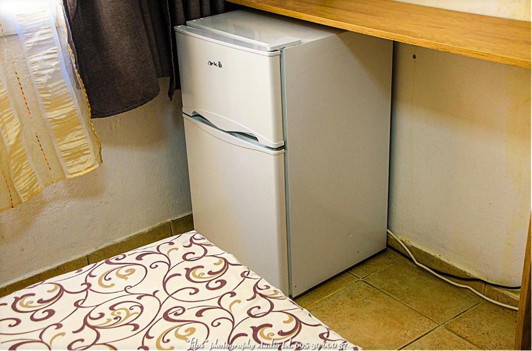 Happy Travellers Apartment Tesalonika Bagian luar foto